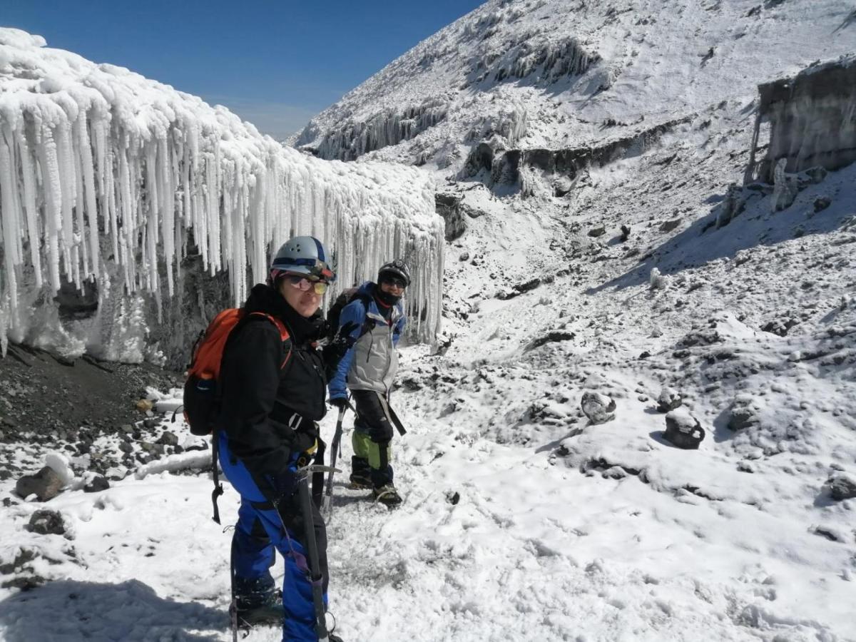 Hostal Adventure Climbers Latacunga Exterior photo